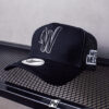 Gorra W